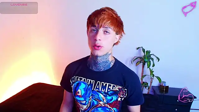 Snapshot of 7_Saturno_7 chatting on February 21, 8:33 pm 7 Saturno 7 online show from February 21, 8:33 pm