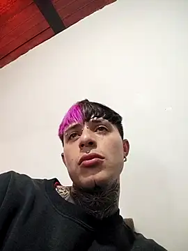 7 Saturno 7 online show from November 7, 9:52 pm