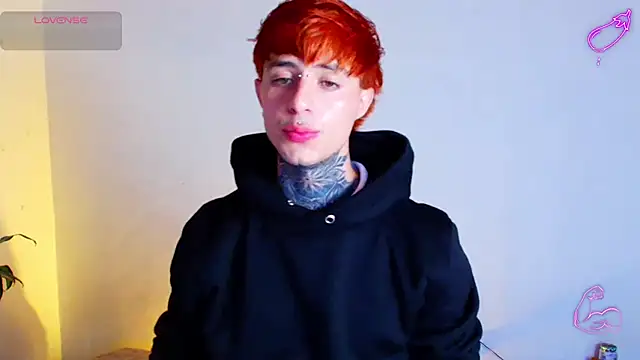 Snapshot of 7_Saturno_7 chatting on February 6, 10:06 pm 7 Saturno 7 online show from February 6, 10:06 pm