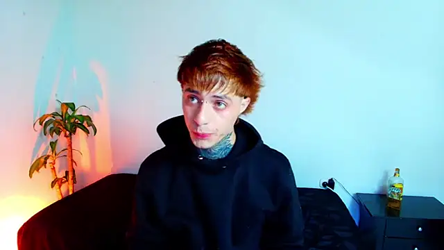 7 Saturno 7 online show from April 18, 11:45 am