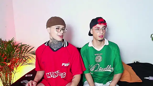 7 Saturno 7 online show from October 26, 11:27 pm