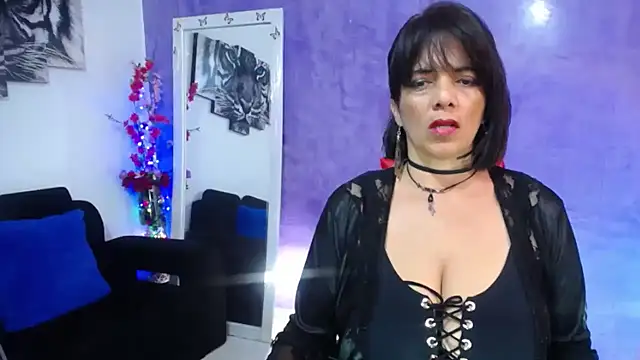 sarasmith3 online show from October 27, 6:42 pm