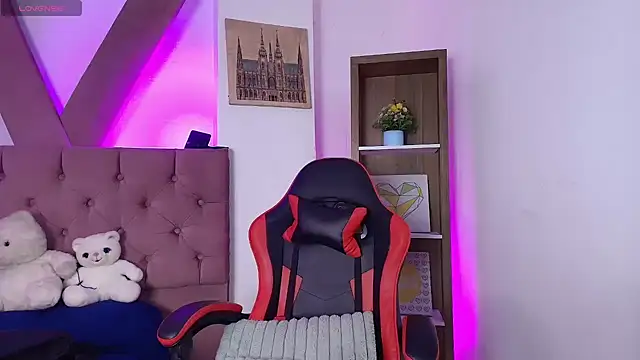 PepperTwink online show from March 24, 4:18 pm