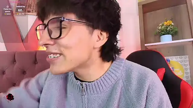 PepperTwink online show from March 8, 1:25 pm