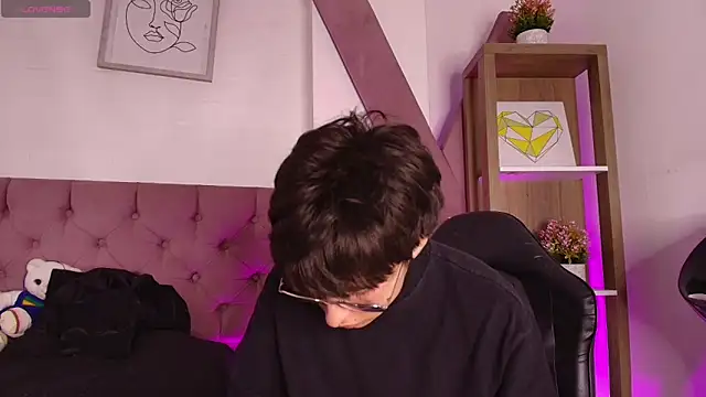 Snapshot of PepperTwink chatting on November 7, 6:56 pm PepperTwink online show from November 7, 6:56 pm