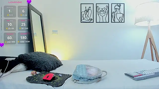 Snapshot of andrea_cherryy chatting on February 26, 4:29 pm andrea cherryy online show from February 26, 4:29 pm