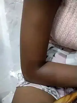 yannaluuxehot online show from January 31, 11:35 pm