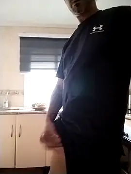 jonymoreno online show from October 8, 8:05 am