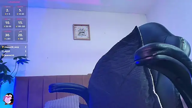 Snapshot of Nikkenyx chatting on June 14, 4:52 pm Nikkenyx online show from June 14, 4:52 pm