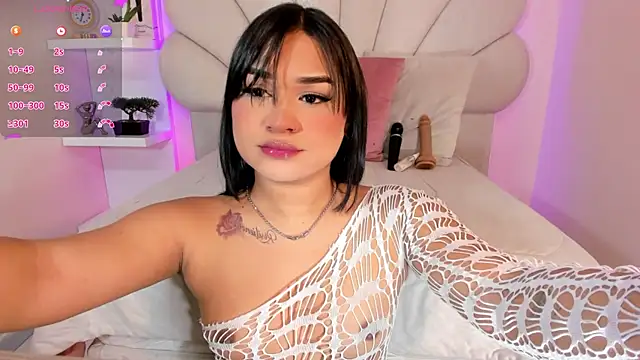 Danielaangelina online show from June 1, 6:24 am