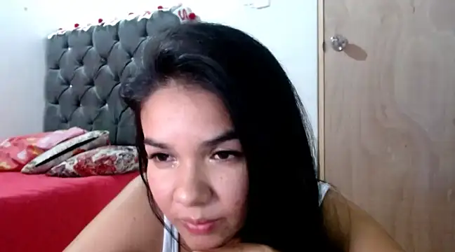 tezza smith online show from February 15, 4:25 am