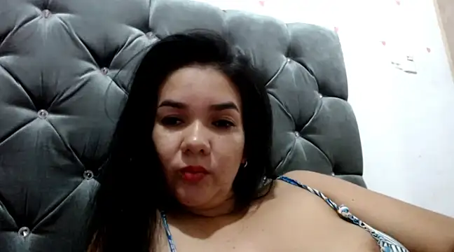 tezza smith online show from February 18, 5:53 am