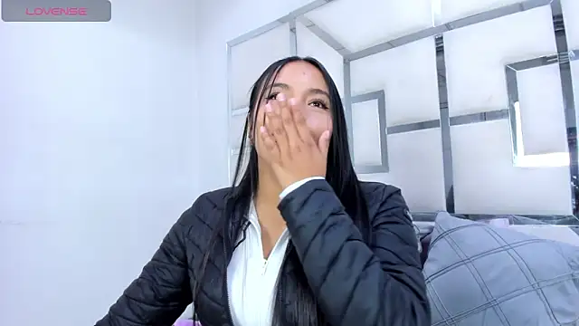 ZoeWan69 online show from March 4, 2:14 pm