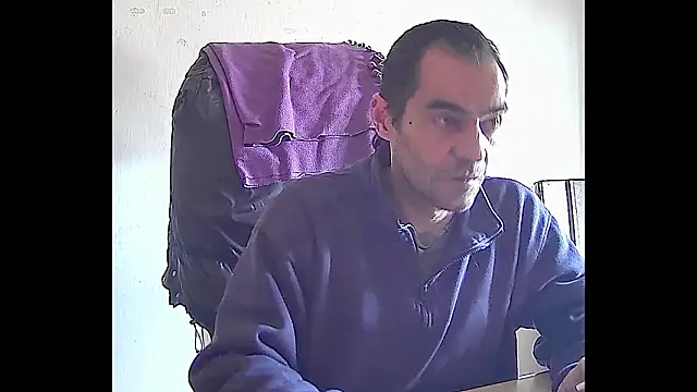 ReyDeBotones online show from March 18, 2:52 pm