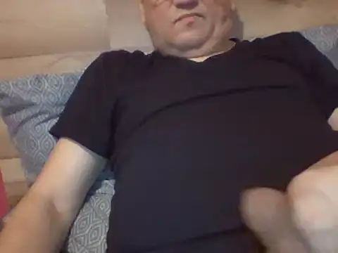 Snapshot of ruplumber chatting on February 12, 3:40 am ruplumber online show from February 12, 3:40 am