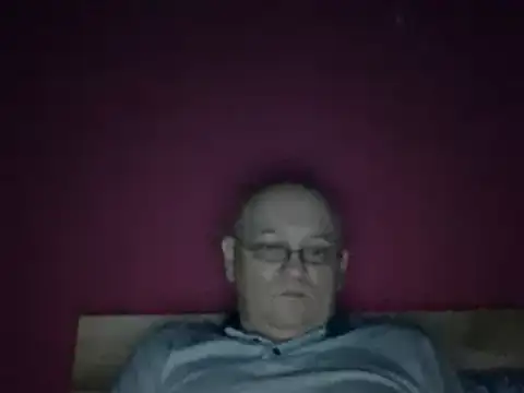 Snapshot of ruplumber chatting on March 20, 3:45 am ruplumber online show from March 20, 3:45 am