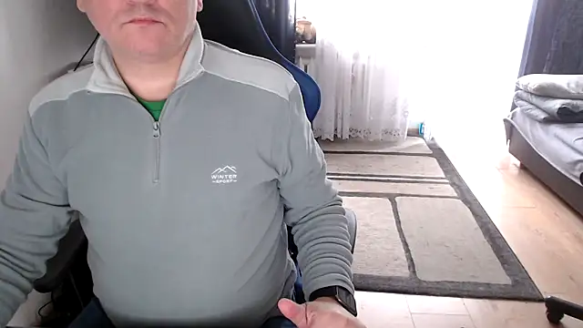 Snapshot of ruplumber chatting on October 30, 9:29 am ruplumber online show from October 30, 9:29 am