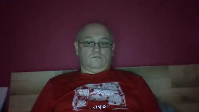 Snapshot of ruplumber chatting on November 13, 2:26 am ruplumber online show from November 13, 2:26 am