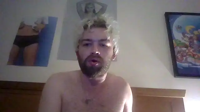 Snapshot of Aquaca1910 chatting on February 5, 2:29 am Aquaca1910 online show from February 5, 2:29 am