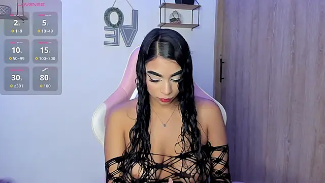 Bella ricci  online show from October 18, 1:07 am