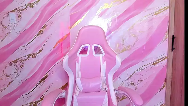 Bella ricci  online show from December 14, 12:50 am