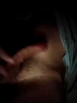 Snapshot of ianzinho chatting on February 1, 6:10 am ianzinho online show from February 1, 6:10 am