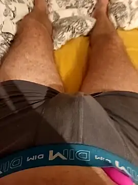 Dam70 online show from October 3, 8:21 pm