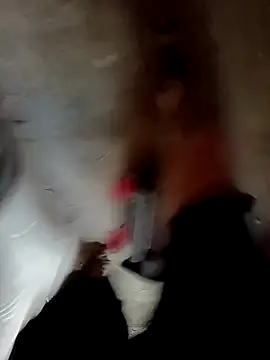 Dam70 online show from December 20, 1:58 pm