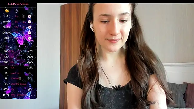 Cute  Nana online show from February 1, 9:40 am