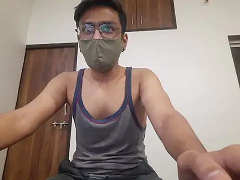 kk77102 online show from February 2, 8:41 pm