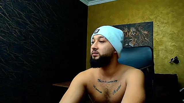Snapshot of JaceZachary chatting on February 25, 3:31 pm JaceZachary online show from February 25, 3:31 pm