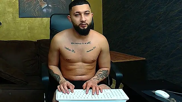 Snapshot of JaceZachary chatting on March 5, 6:12 pm JaceZachary online show from March 5, 6:12 pm