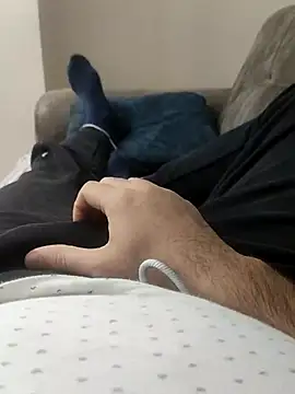 legolasleo online show from March 8, 9:29 pm