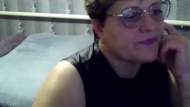 ElzaJewel online show from November 15, 7:40 pm