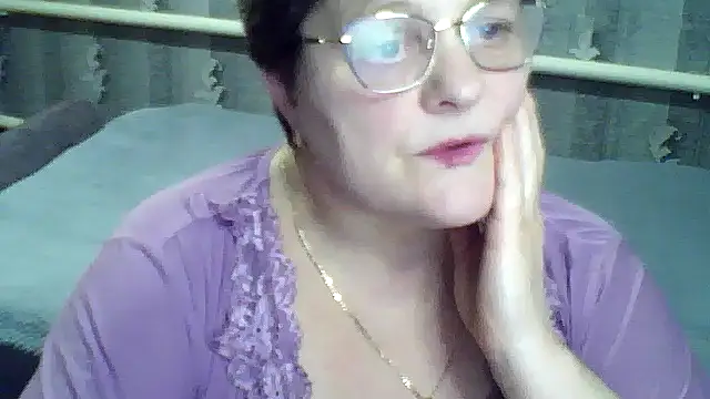 ElzaJewel online show from February 2, 7:35 pm