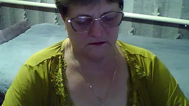 ElzaJewel online show from November 13, 7:07 pm