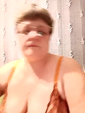 ElzaJewel online show from April 4, 8:59 pm