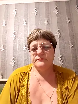 ElzaJewel online show from April 10, 10:50 pm