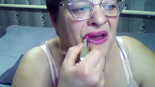 ElzaJewel online show from February 25, 9:14 pm