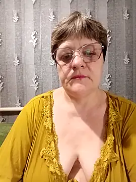 ElzaJewel online show from April 8, 8:32 pm