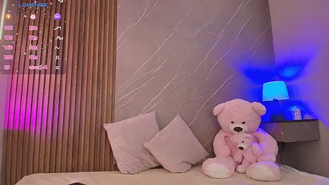 ariana jhonson1 online show from March 10, 12:42 pm