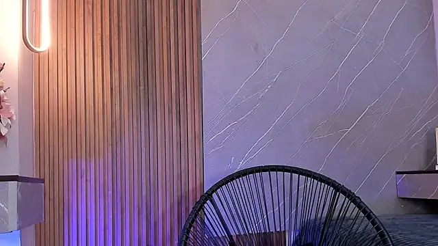 ariana jhonson1 online show from March 21, 12:39 pm