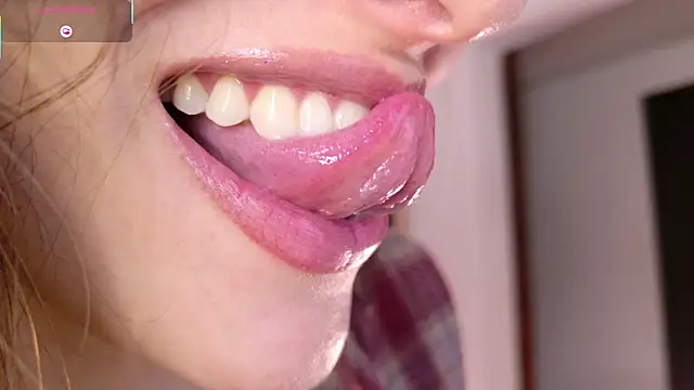 yourdream 6 online show from January 10, 1:34 am