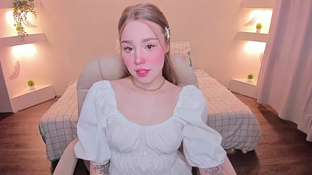 YourMegan online show from March 14, 7:20 pm