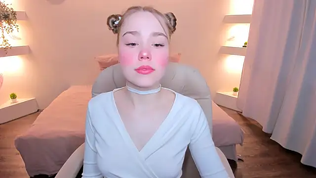 YourMegan online show from March 27, 7:59 pm