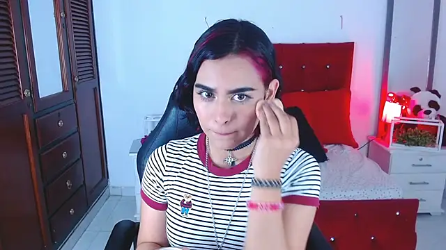 veronica luar online show from December 4, 4:22 am