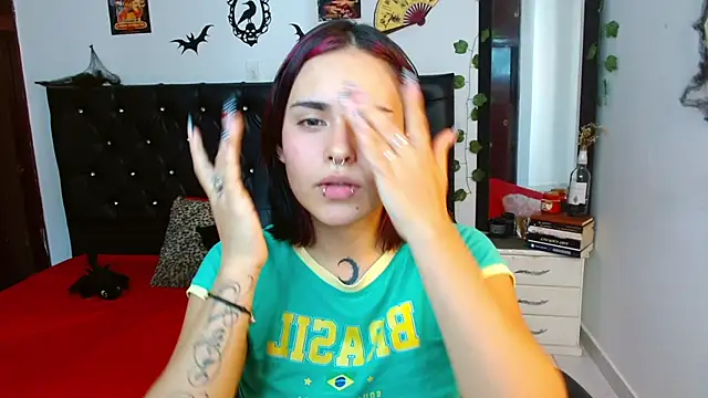 veronica luar online show from February 18, 8:05 pm