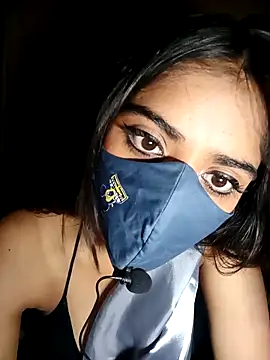 RAYI 01 online show from March 22, 6:25 pm