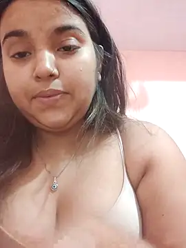 RAYI 01 online show from March 1, 5:27 pm