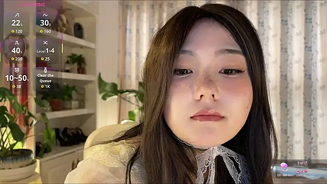 nanaliu6 online show from October 24, 1:04 am